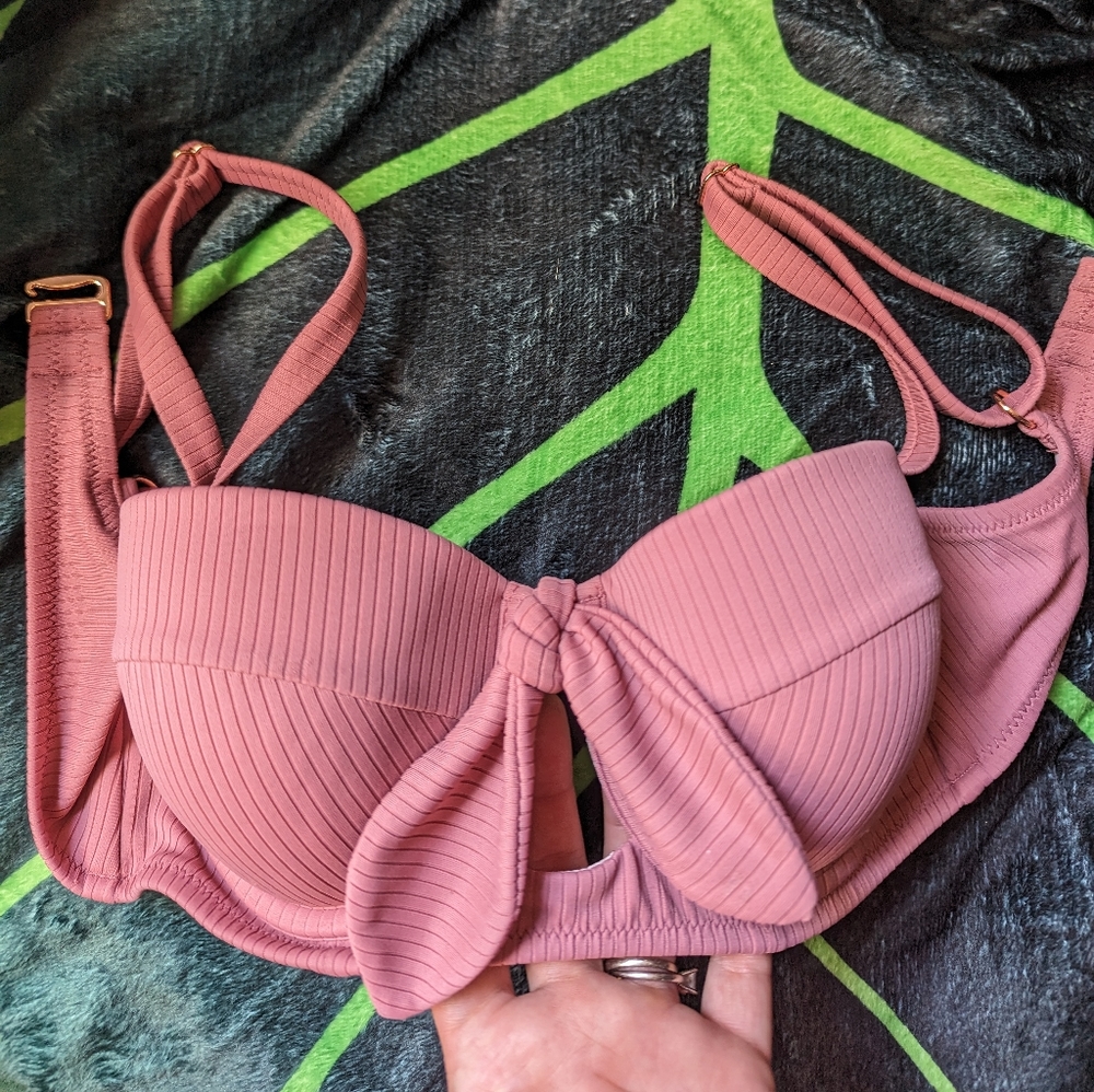 Swim top